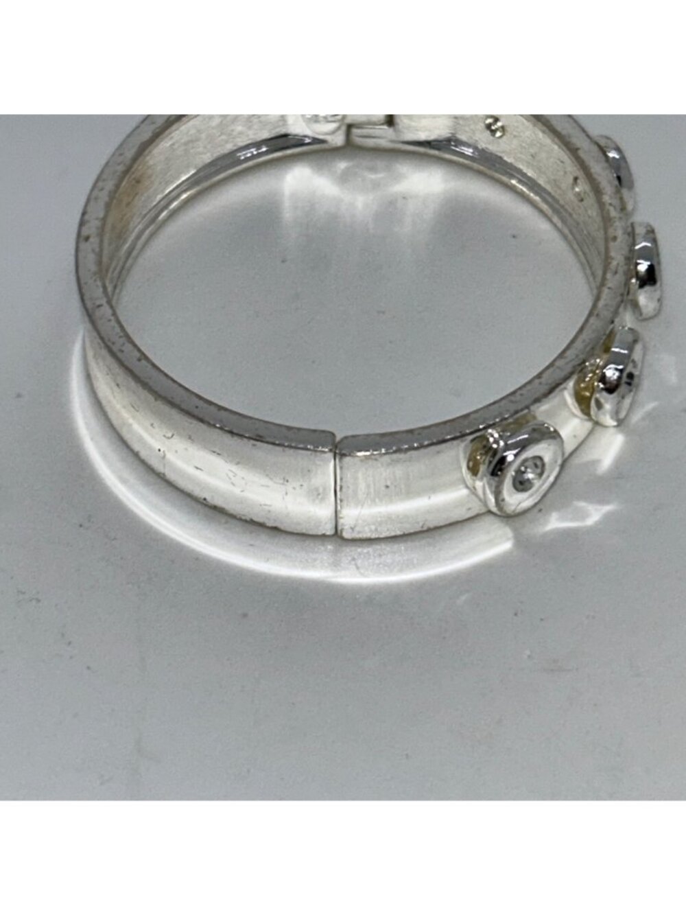 Robert Lee Morris RLM Soho Silver-Tone Hinged Bracelet Round Crystal Accents - Picture 11 of 11